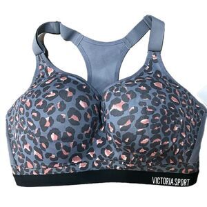 Victoria’s Secret Incredible sport bra Maximum Support animal print 36DDD